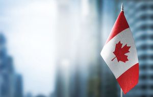 景鸿移民：直接定居中国人最喜爱省份，这两个加拿大移民项目该怎么选？