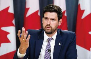 星环移民：加拿大移民部长新官上任，对移民政策有何影响？