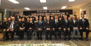 “纪念南京大屠杀死难者祭奠仪式”在大温哥华隆重举办！